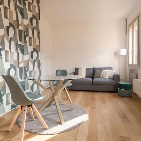 Enjoy Home - Studio Vicino Al Teatro Verdi Padova Bagian luar foto