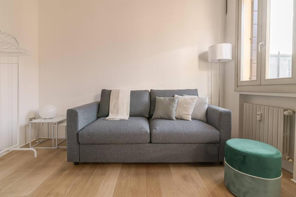 Enjoy Home - Studio Vicino Al Teatro Verdi Padova Bagian luar foto
